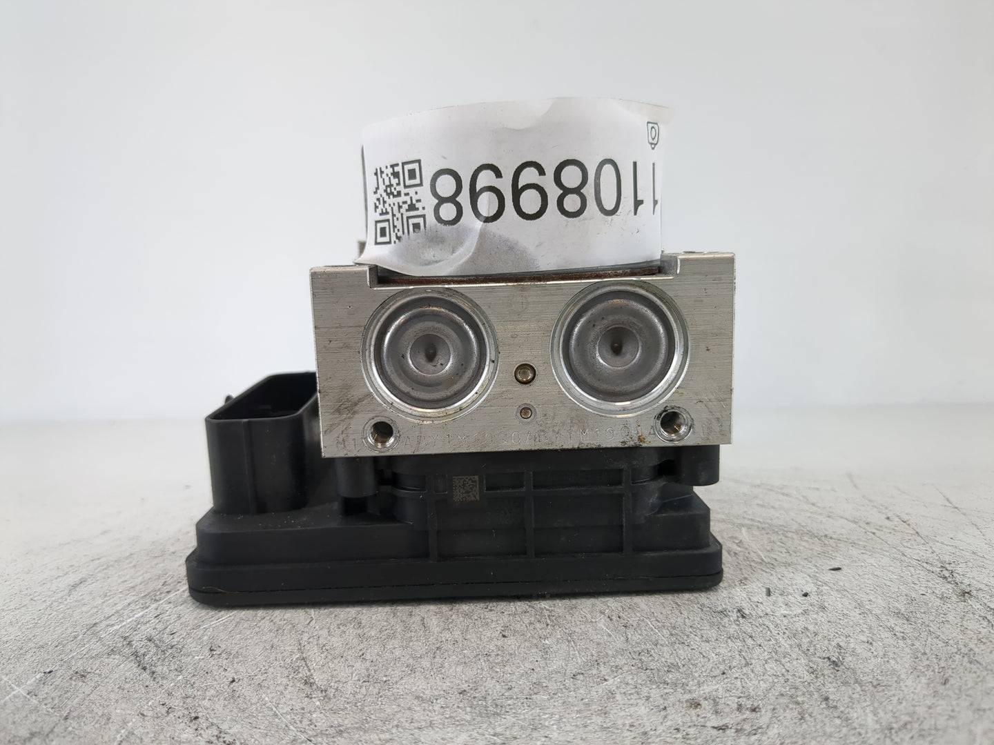 2014-2015 Mazda Cx-5 ABS Pump Control Module Replacement P/N:KJ01 43 7A0 Fits Fits 2014 2015 OEM Used Auto Parts - Oemusedau