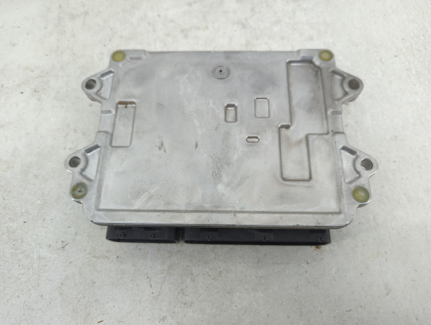 2014-2015 Mazda Cx-5 PCM Engine Control Computer ECU ECM PCU OEM P/N:PY2W 18 881C Fits Fits 2014 2015 OEM Used Auto Parts - 