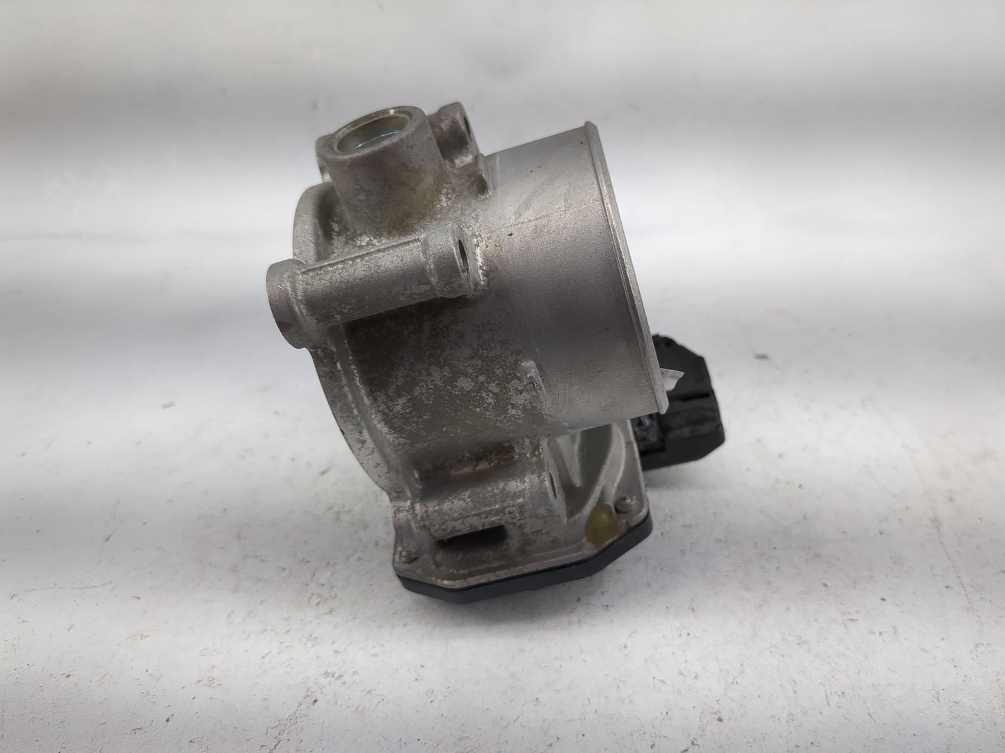 2014-2017 Mazda Cx-5 Throttle Body P/N:13 640 A K4238 Fits Fits 2014 2015 2016 2017 2018 OEM Used Auto Parts - Oemusedautopa