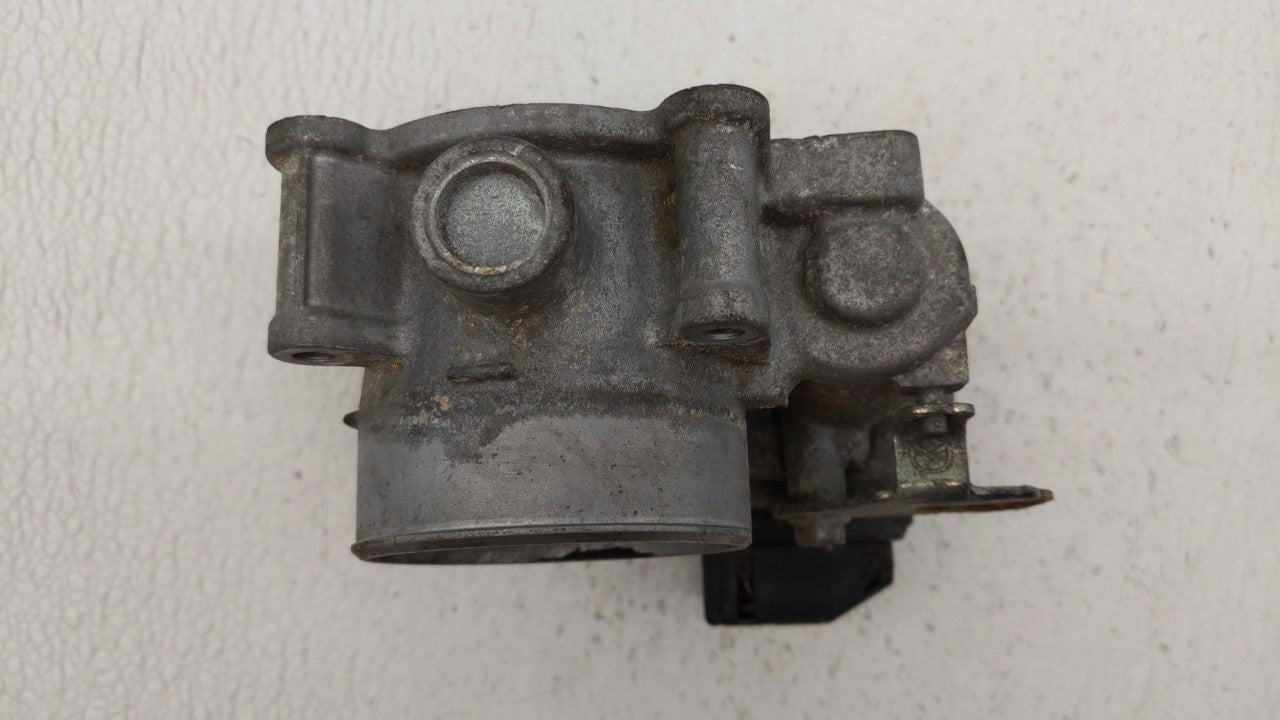 2014 Mazda Cx-5 Throttle Body P/N:PY01 13 640 A Fits OEM Used Auto Parts - Oemusedautoparts1.com