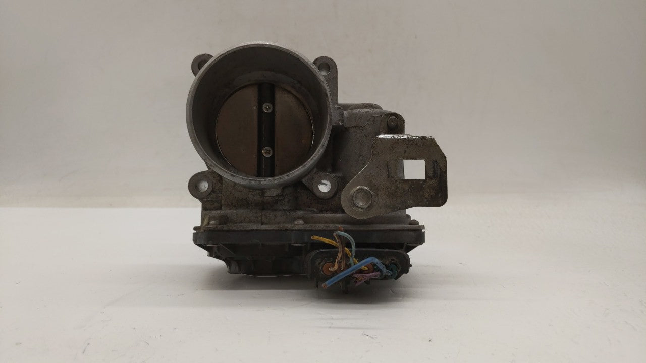 2013-2014 Mazda Cx-5 Throttle Body P/N:PE01 13 640 B 152009S18, 13 640 A, 640 K4238 6R26, 13 640 B Fits Fits 2012 2013 2014 