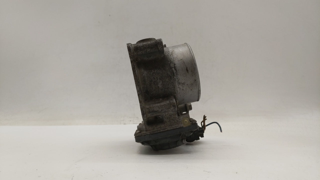 2013-2014 Mazda Cx-5 Throttle Body P/N:PE01 13 640 B 152009S18, 13 640 A, 640 K4238 6R26, 13 640 B Fits Fits 2012 2013 2014 