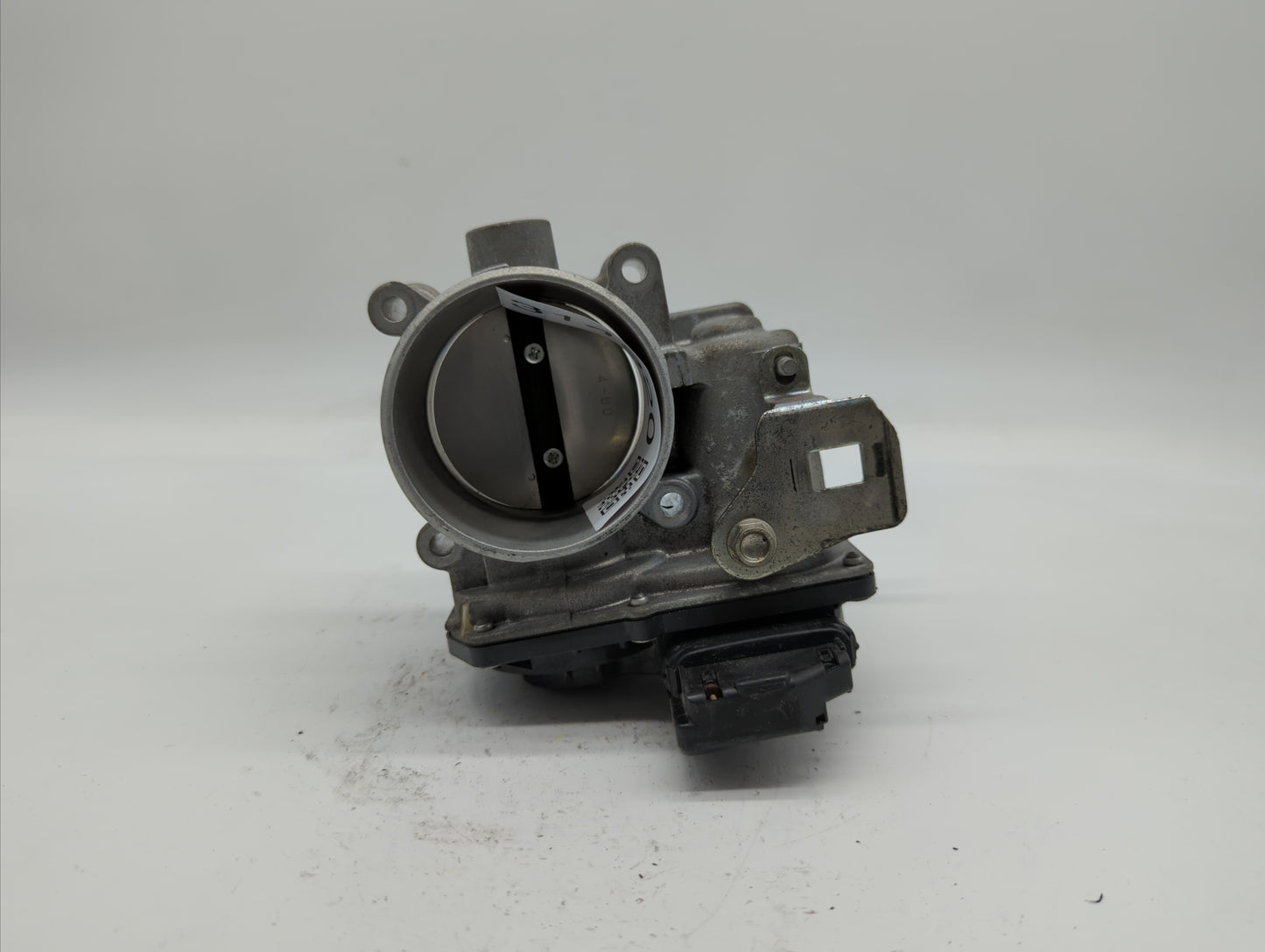 2014 Mazda Cx-5 Throttle Body P/N:PY01 13 640 A Fits OEM Used Auto Parts - Oemusedautoparts1.com