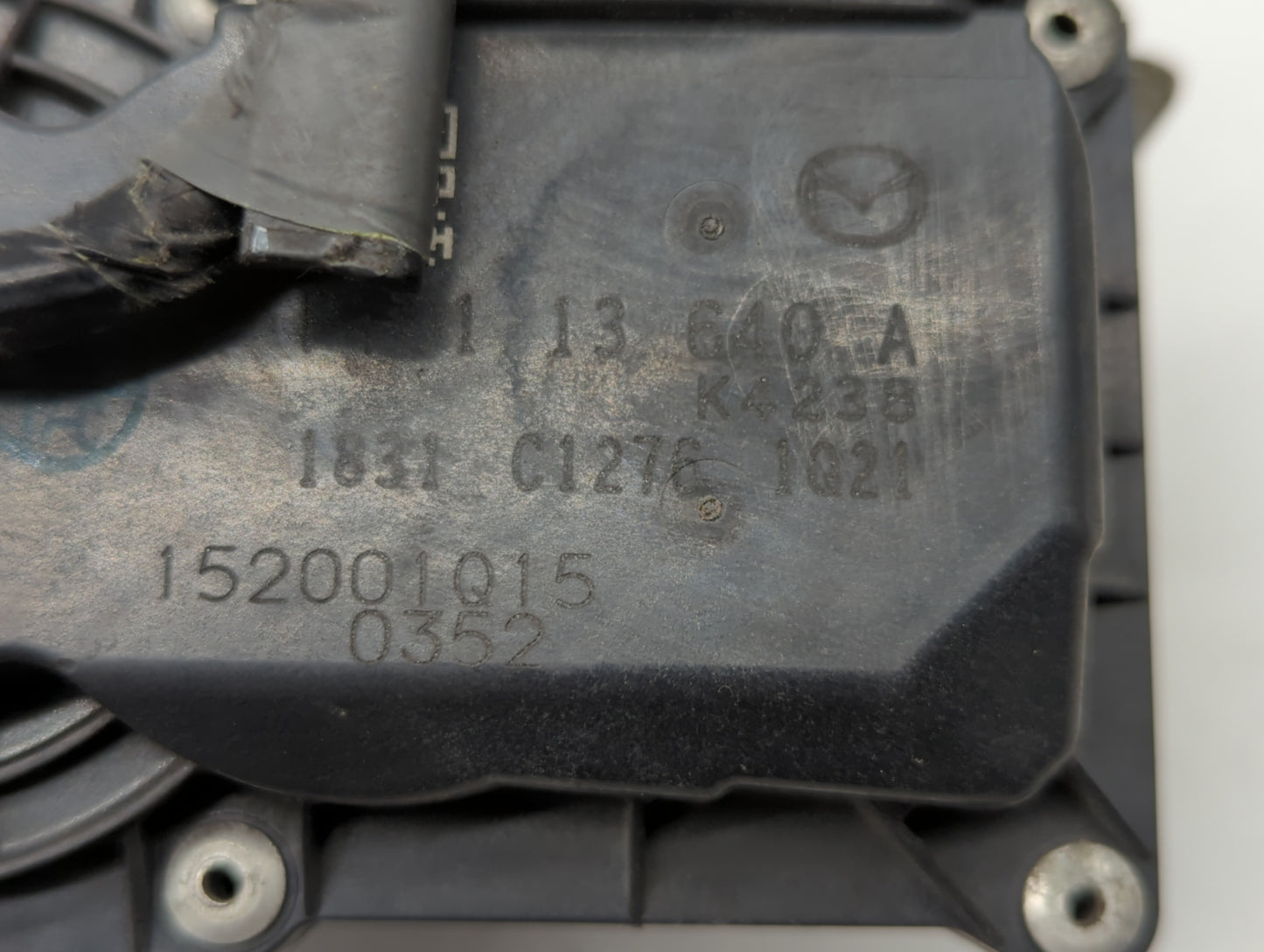 2014 Mazda Cx-5 Throttle Body P/N:PY01 13 640 A Fits OEM Used Auto Parts - Oemusedautoparts1.com