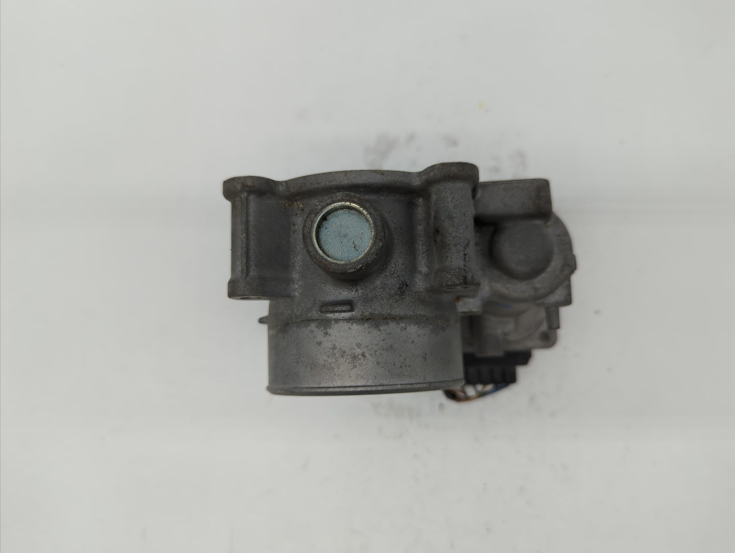 2014 Mazda Cx-5 Throttle Body P/N:PY01 13 640 A Fits OEM Used Auto Parts - Oemusedautoparts1.com