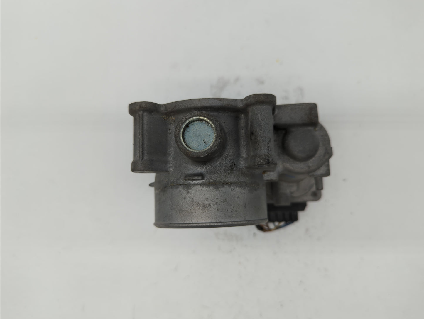 2014 Mazda Cx-5 Throttle Body P/N:PY01 13 640 A Fits OEM Used Auto Parts - Oemusedautoparts1.com