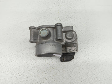 2014 Mazda Cx-5 Throttle Body P/N:K4238 13 640 A 12681472AA, PY01 13 640 A Fits OEM Used Auto Parts