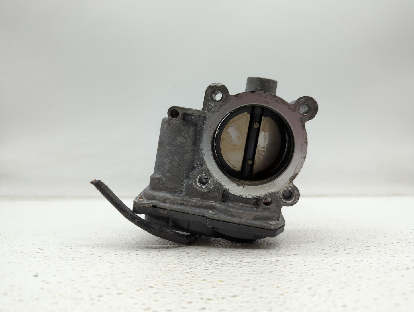 2014 Mazda Cx-5 Throttle Body P/N:K4238 13 640 A 12681472AA, PY01 13 640 A Fits OEM Used Auto Parts - Oemusedautoparts1.com