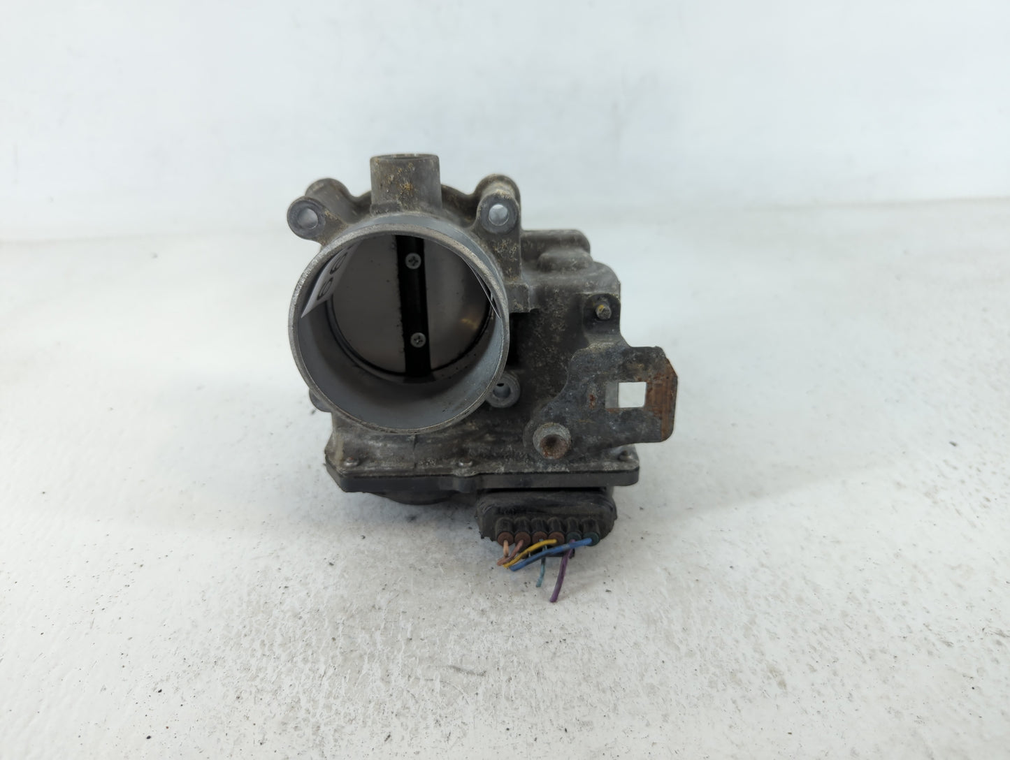 2014-2017 Mazda Cx-5 Throttle Body P/N:PY01 13 640 A C0711 12Q04 Fits Fits 2014 2015 2016 2017 2018 OEM Used Auto Parts - Oe