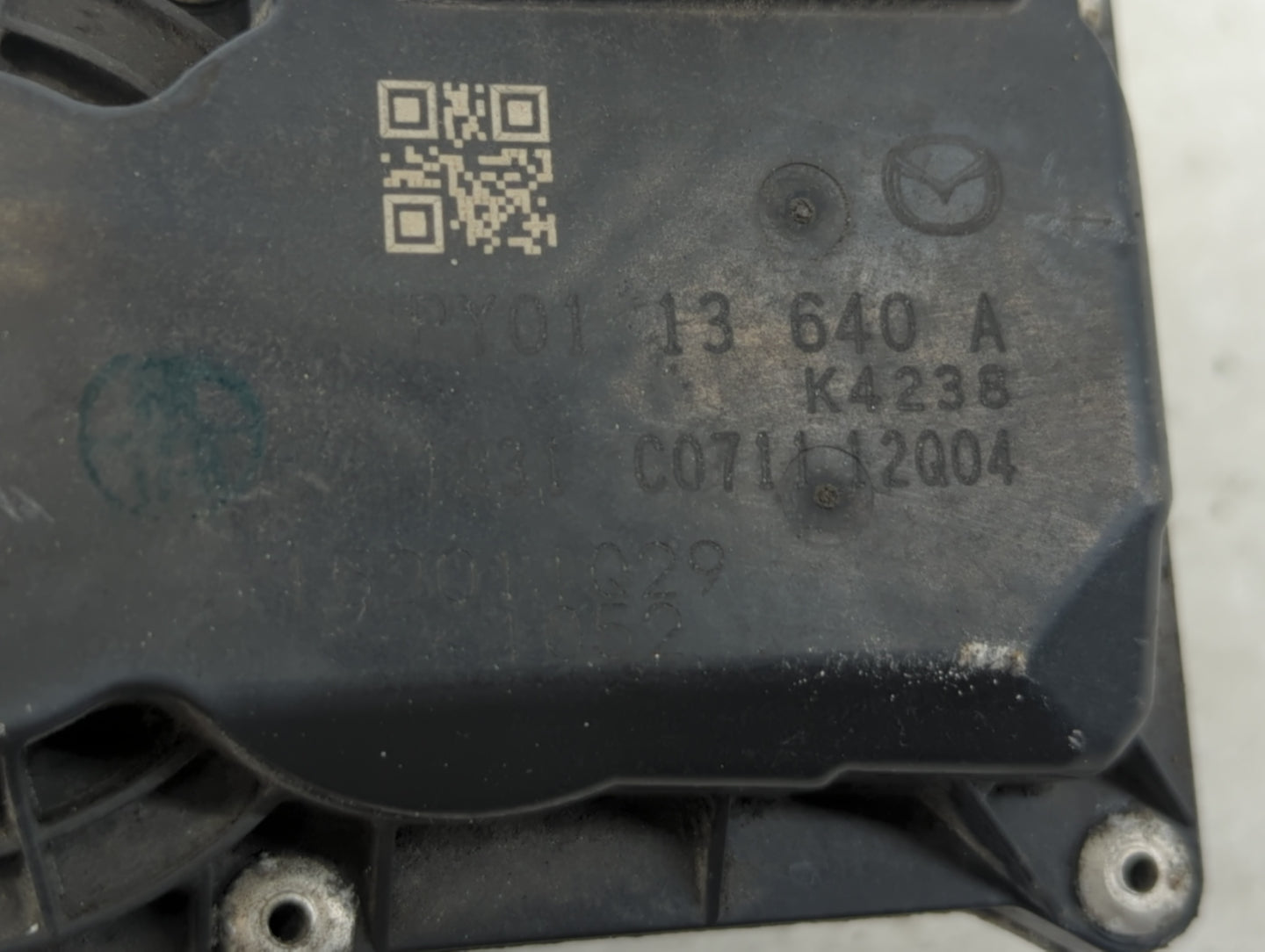 2014-2017 Mazda Cx-5 Throttle Body P/N:PY01 13 640 A C0711 12Q04 Fits Fits 2014 2015 2016 2017 2018 OEM Used Auto Parts - Oe