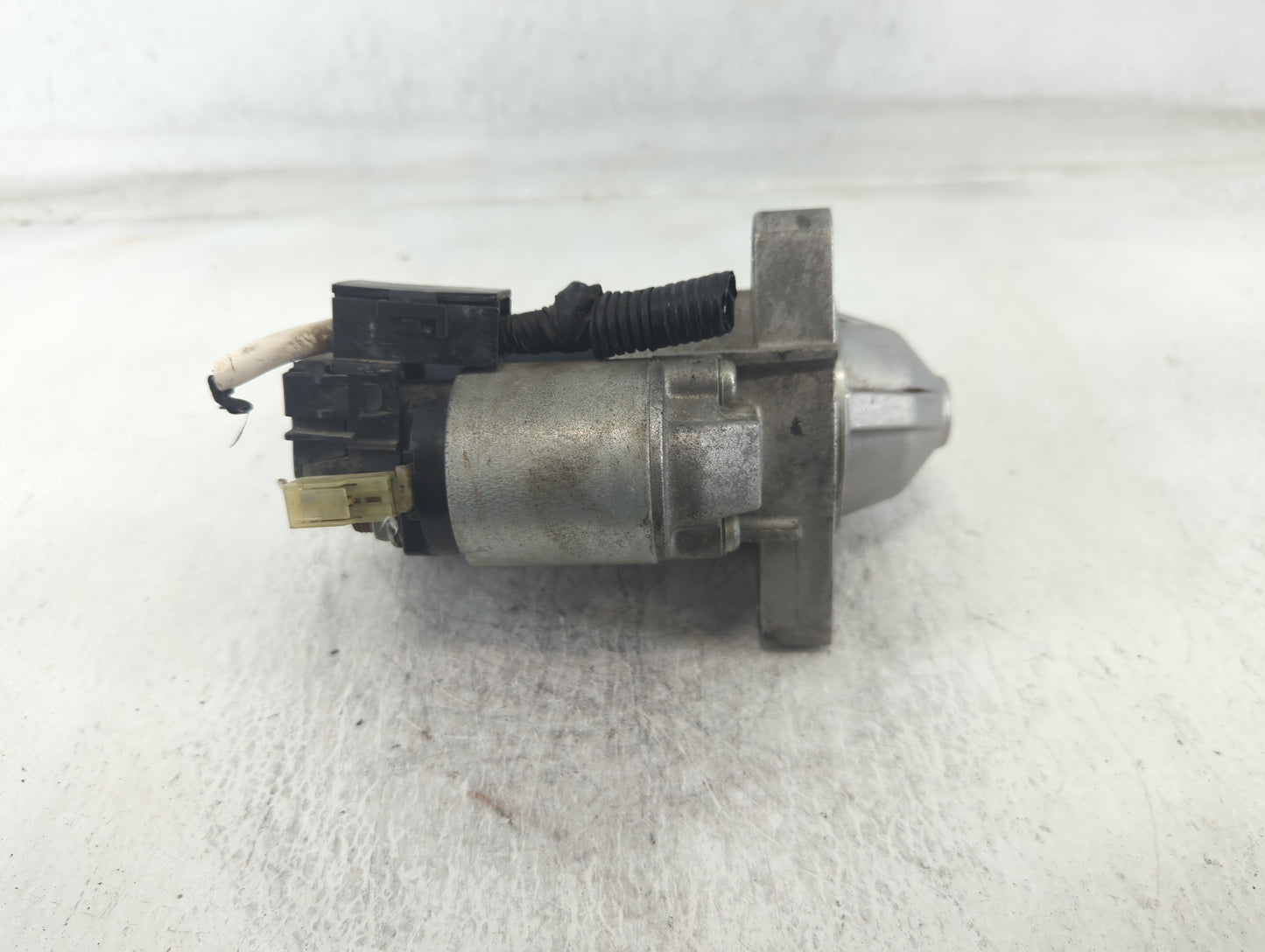 2014-2022 Mazda Cx-5 Car Starter Motor Solenoid OEM P/N:PY01 3404 Fits Fits 2014 2015 2016 2017 2018 2019 2020 2021 2022 OEM
