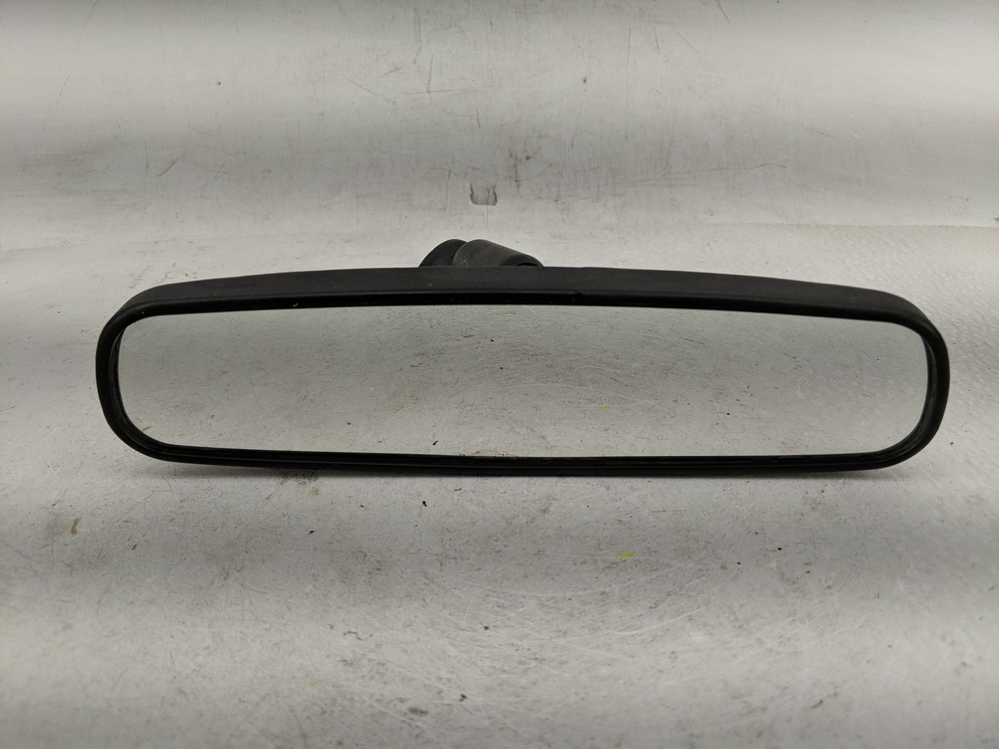 2014 Mazda Cx-7 Interior Rear View Mirror Replacement OEM P/N:E11015617 Fits OEM Used Auto Parts - Oemusedautoparts1.com