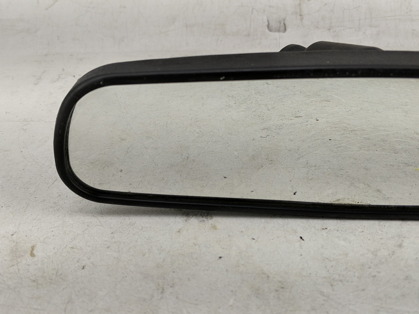 2014 Mazda Cx-7 Interior Rear View Mirror Replacement OEM P/N:E11015617 Fits OEM Used Auto Parts - Oemusedautoparts1.com