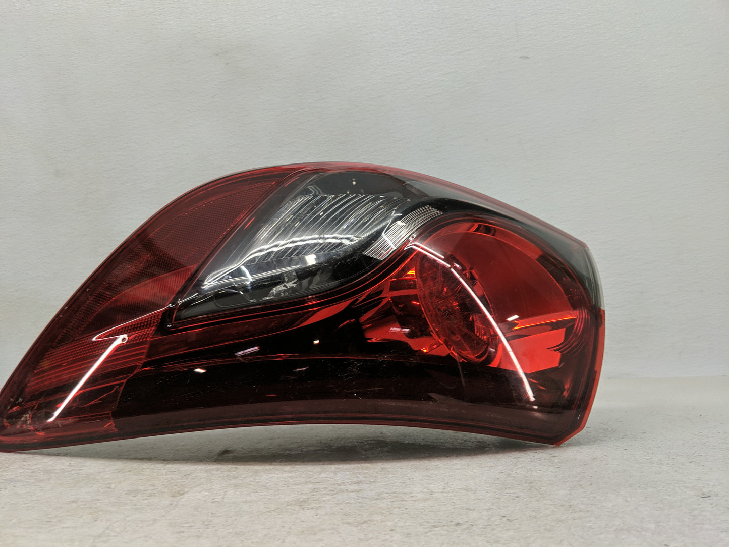 2013-2015 Mazda Cx-9 Tail Light Assembly Passenger Right OEM P/N:TK2151150 Fits Fits 2013 2014 2015 OEM Used Auto Parts - Oe