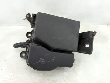 2013-2015 Mazda Cx-9 Fusebox Fuse Box Panel Relay Module P/N:TK23-66760 Fits Fits 2013 2014 2015 OEM Used Auto Parts - Oemus