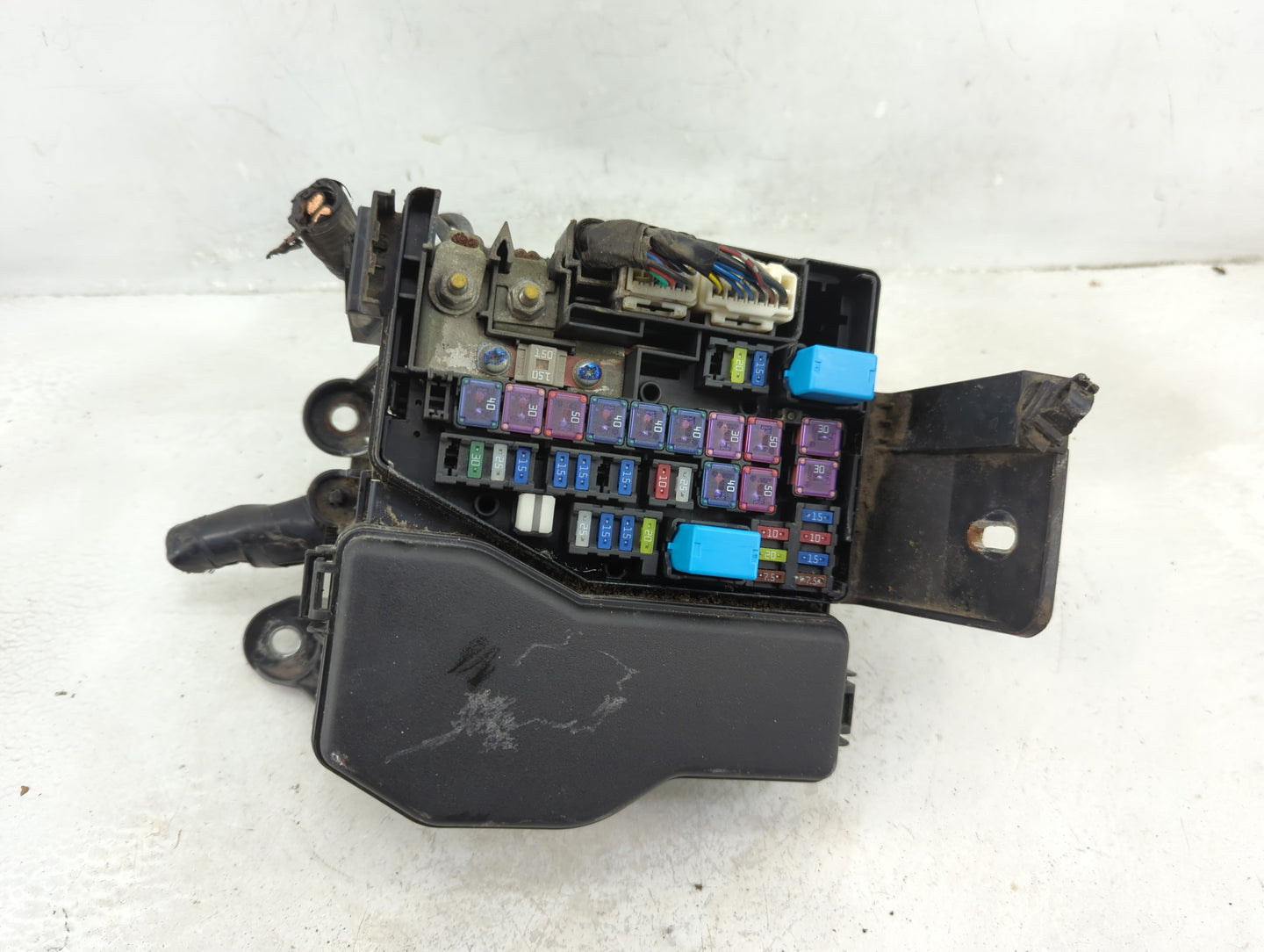 2013-2015 Mazda Cx-9 Fusebox Fuse Box Panel Relay Module P/N:TK23-66760 Fits Fits 2013 2014 2015 OEM Used Auto Parts - Oemus