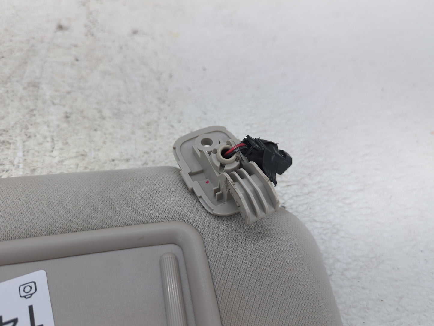 2010-2015 Mazda Cx-9 Sun Visor Shade Replacement Passenger Right Mirror Fits Fits 2010 2011 2012 2013 2014 2015 OEM Used Aut