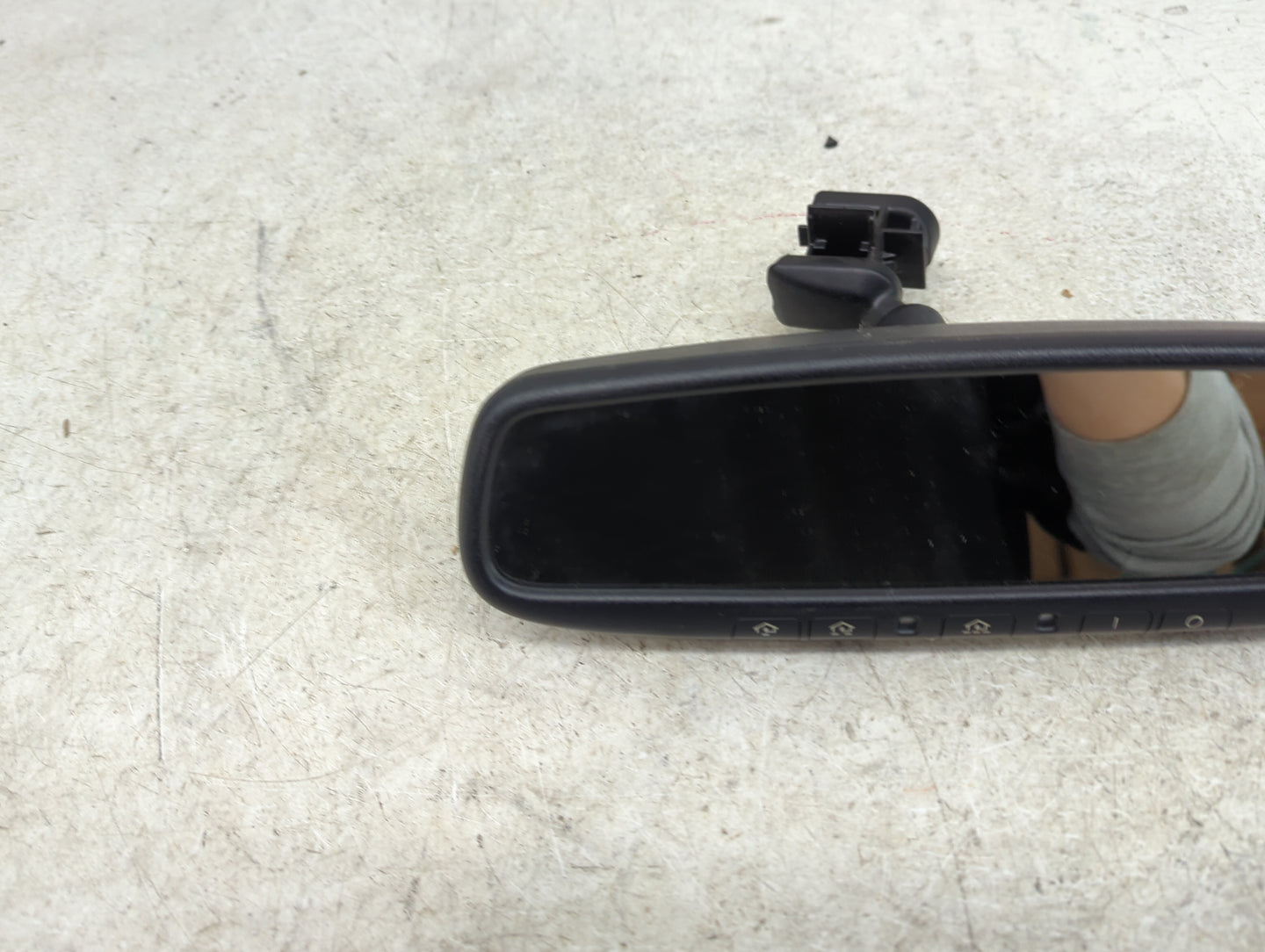 2013-2015 Mazda Cx-9 Interior Rear View Mirror Replacement OEM P/N:4112A-M0BHL4 Fits Fits 2013 2014 2015 OEM Used Auto Parts