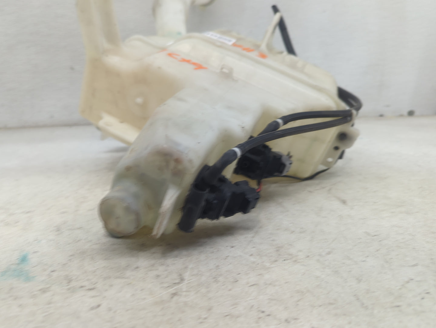2007-2015 Mazda Cx-9 Windshield Washer Fluid Reservoir Bottle Oem 1473689 - Oemusedautoparts1.com