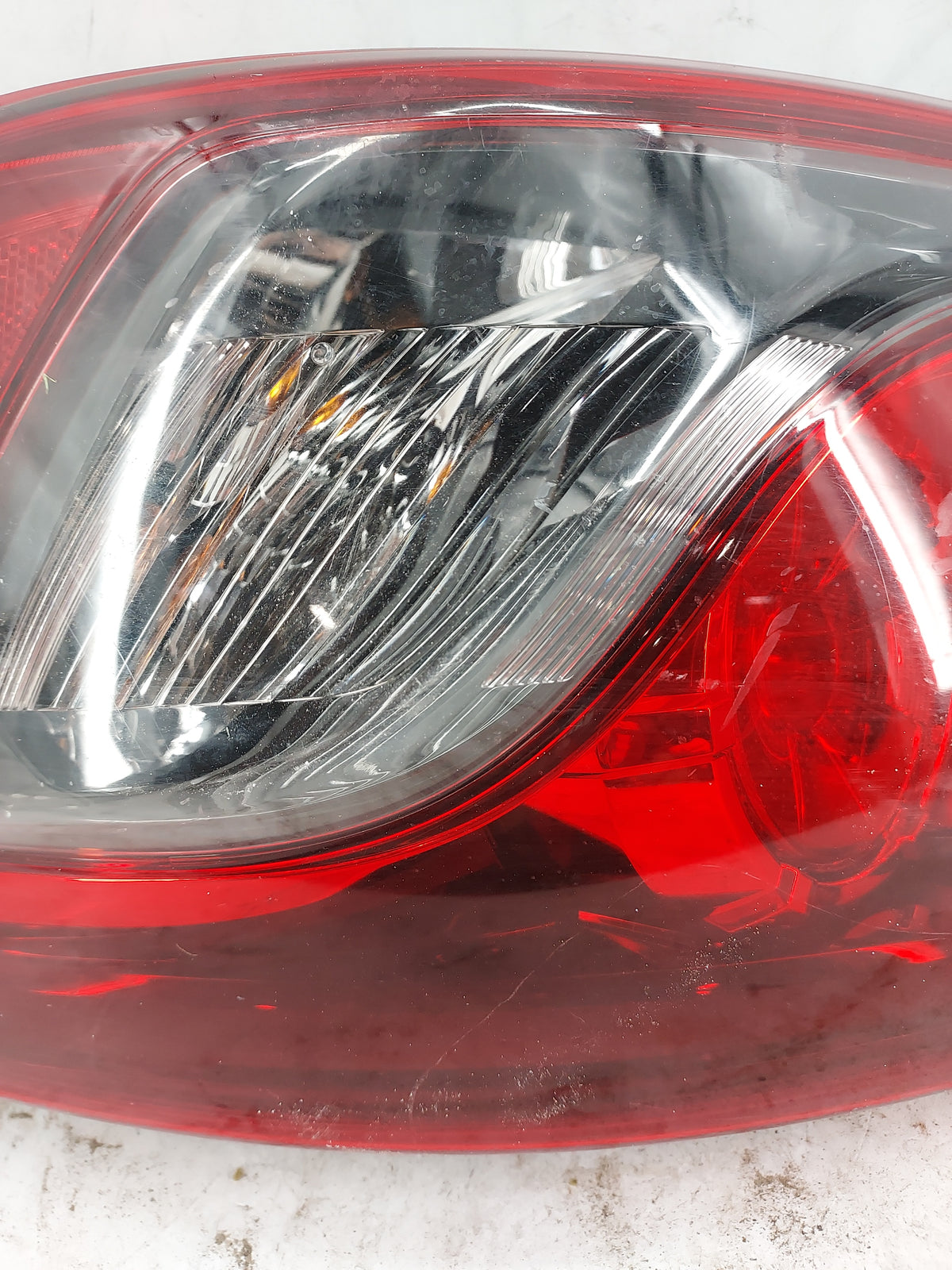 2014 Mazda Cx-9 Tail Light Assembly Passenger Right OEM P/N:TK21 51 150 K2442 Fits OEM Used Auto Parts - Oemusedautoparts1.c