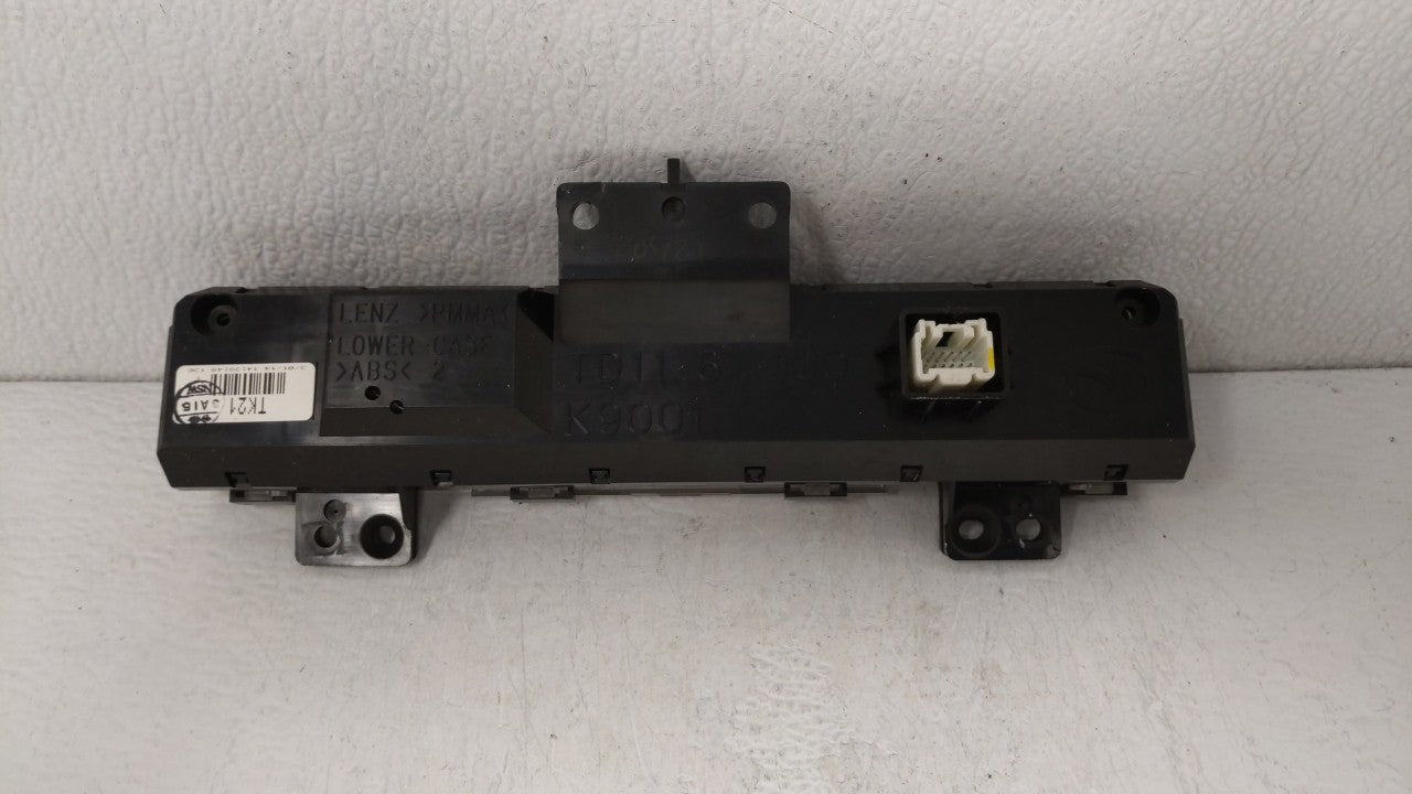 2013-2014 Mazda Cx-9 Radio AM FM Cd Player Receiver Replacement P/N:TK21611J0 Fits Fits 2013 2014 OEM Used Auto Parts - Oemu