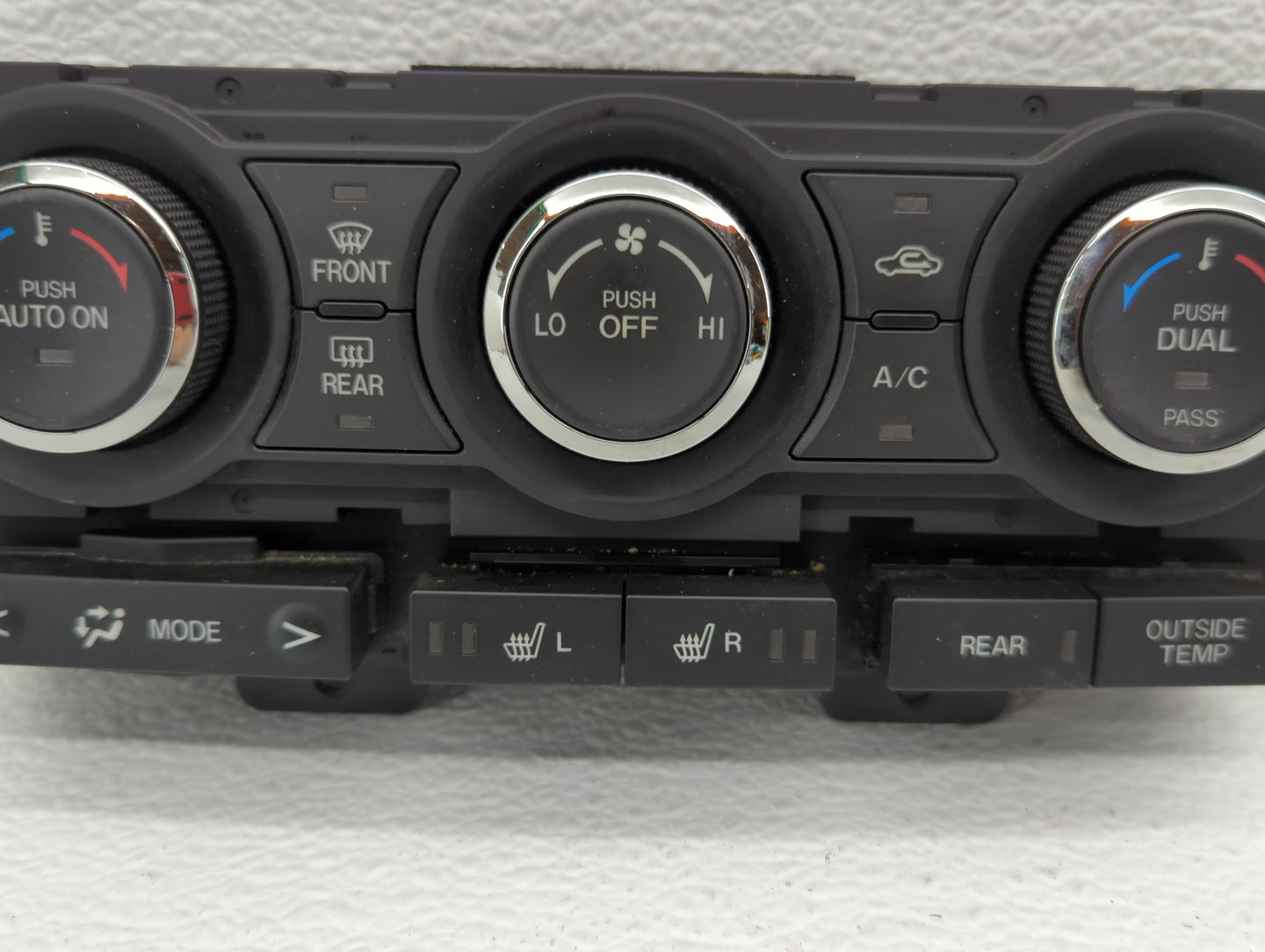 2010-2015 Mazda Cx-9 Climate Control Module Temperature AC/Heater Replacement P/N:TE70-61-190 Fits OEM Used Auto Parts - Oem
