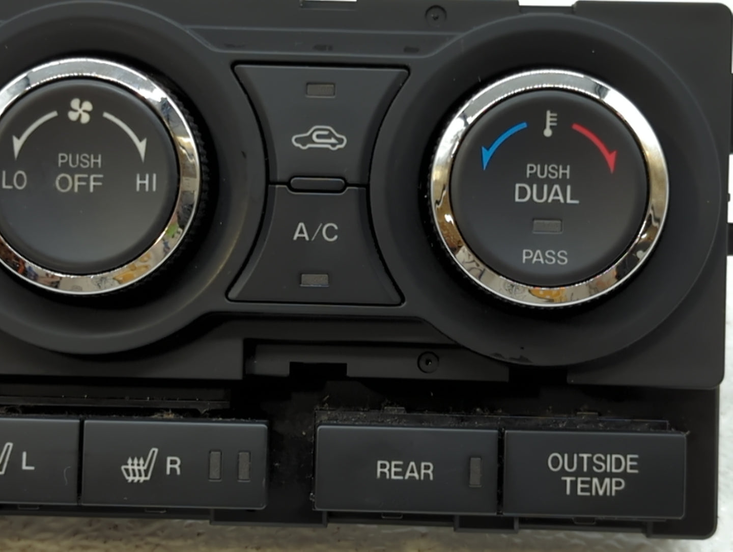 2010-2015 Mazda Cx-9 Climate Control Module Temperature AC/Heater Replacement P/N:TE70-61-190 Fits OEM Used Auto Parts - Oem