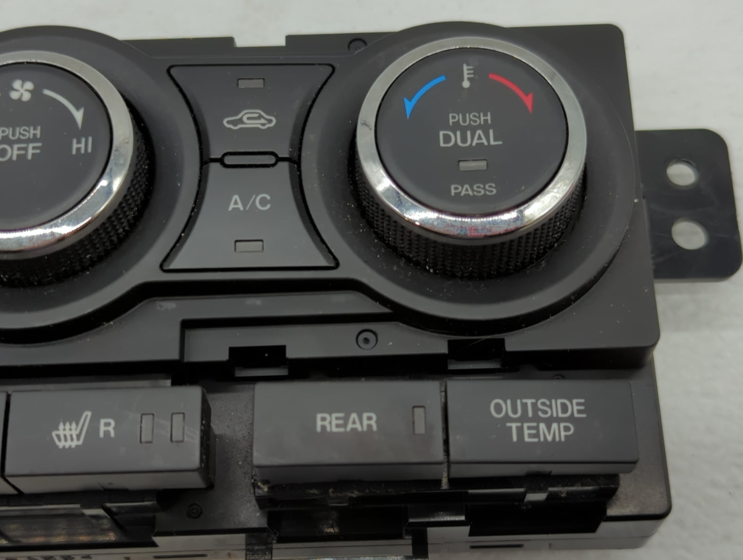 2010-2015 Mazda Cx-9 Climate Control Module Temperature AC/Heater Replacement P/N:TE70-61-190 Fits OEM Used Auto Parts - Oem