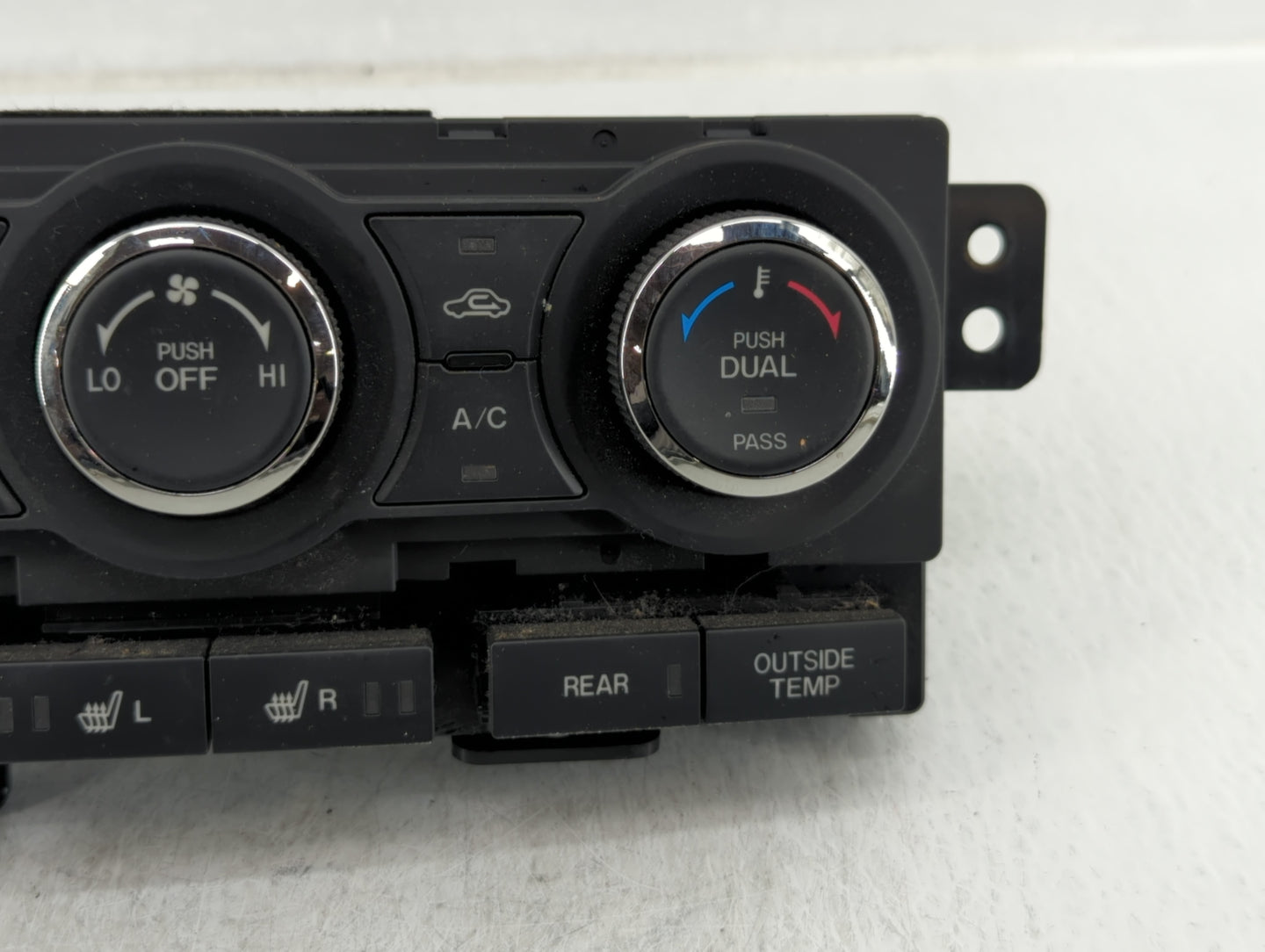 2010-2015 Mazda Cx-9 Climate Control Module Temperature AC/Heater Replacement P/N:TE70-61-190 Fits OEM Used Auto Parts - Oem