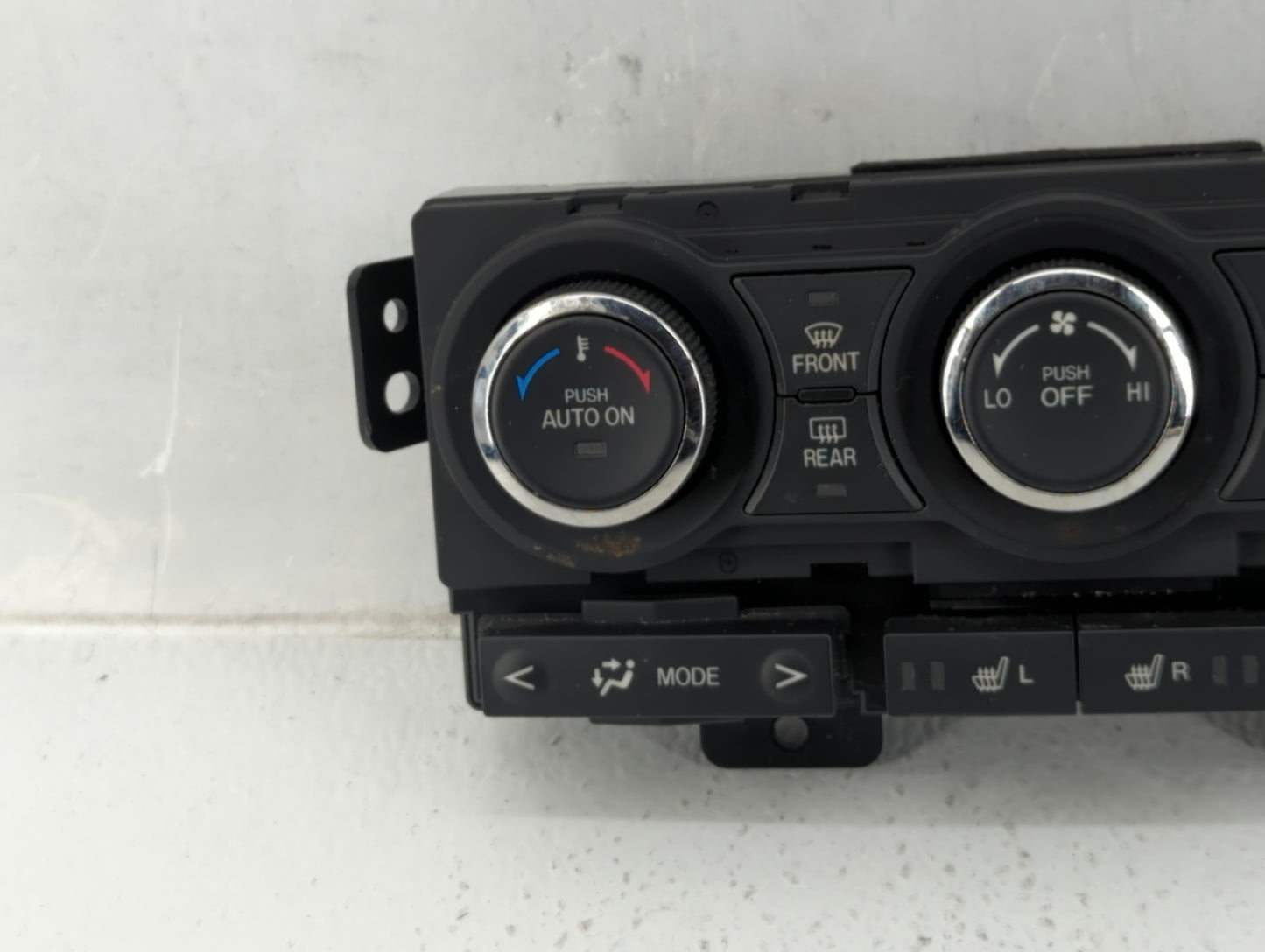 2010-2015 Mazda Cx-9 Climate Control Module Temperature AC/Heater Replacement P/N:422Y TE70-61-190 Fits OEM Used Auto Parts 