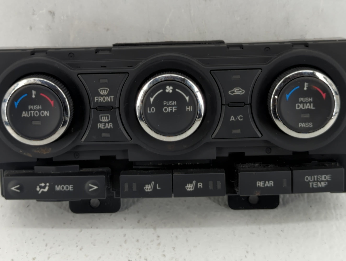 2010-2015 Mazda Cx-9 Climate Control Module Temperature AC/Heater Replacement P/N:422Y TE70-61-190 Fits OEM Used Auto Parts 