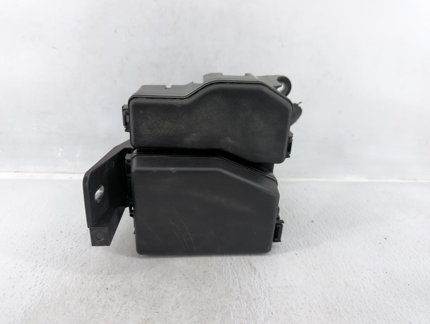 2013-2015 Mazda Cx-9 Fusebox Fuse Box Panel Relay Module P/N:PP-T20 TK24-66760 Fits Fits 2013 2014 2015 OEM Used Auto Parts 