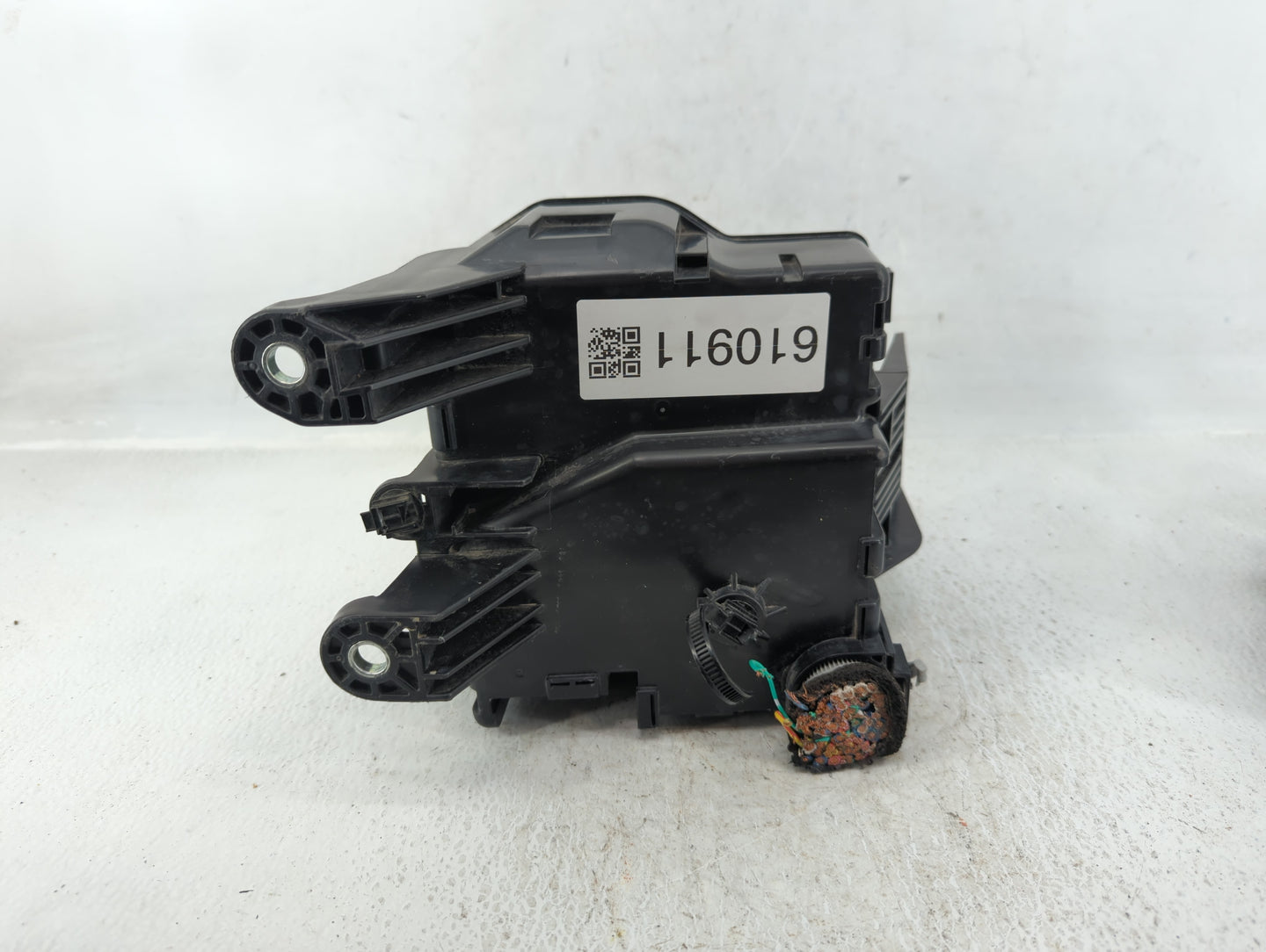 2013-2015 Mazda Cx-9 Fusebox Fuse Box Panel Relay Module P/N:PP-T20 TK24-66760 Fits Fits 2013 2014 2015 OEM Used Auto Parts 
