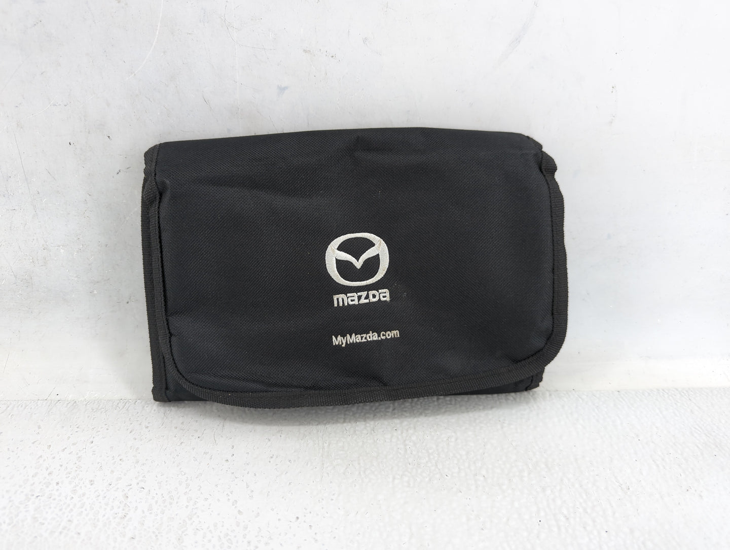 2014 Mazda Cx-9 Owners Manual Book Guide P/N:9999-95-011C-14 8DA3-EA-13G OEM Used Auto Parts - Oemusedautoparts1.com