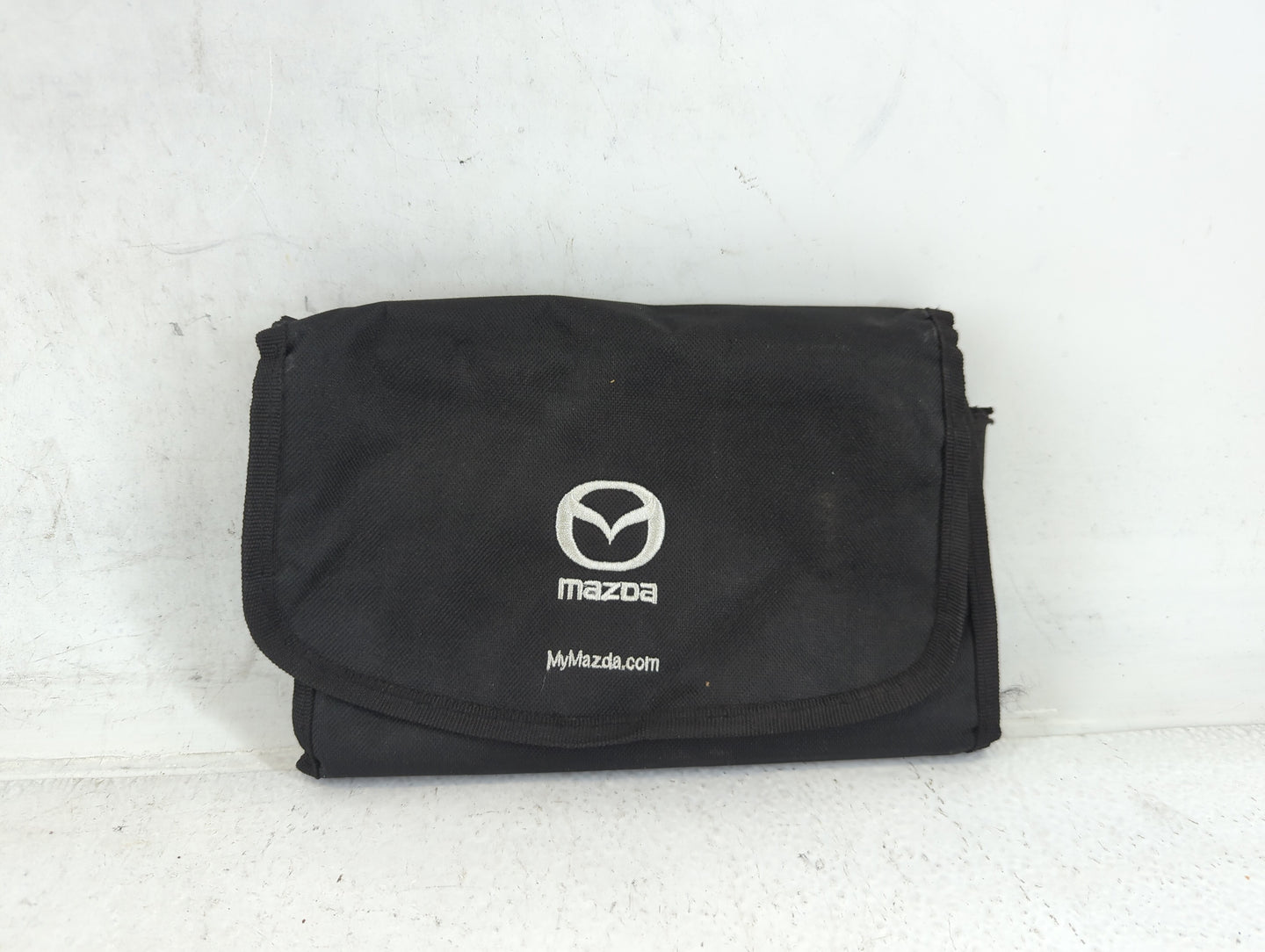 2014 Mazda Cx-9 Owners Manual Book Guide P/N:9999-95-011C-14 8DA3-13G OEM Used Auto Parts - Oemusedautoparts1.com