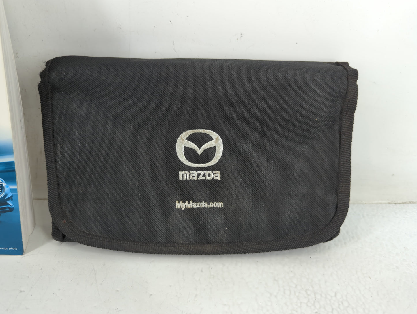 2014 Mazda Cx-9 Owners Manual Book Guide P/N:9999-95-011C-14 OEM Used Auto Parts - Oemusedautoparts1.com