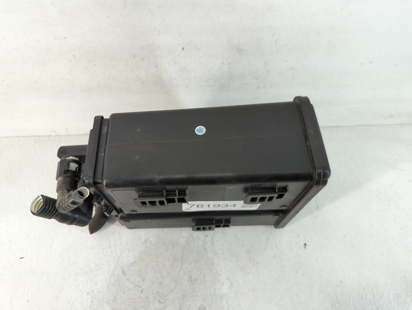 2014 Mazda Cx-9 Fuel Vapor Charcoal Canister - Oemusedautoparts1.com