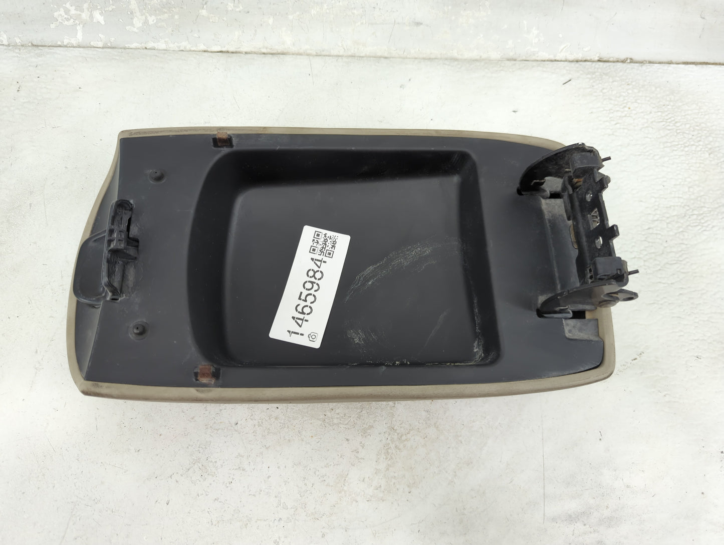 2014 Mazda Cx5 Center Console Armrest Cover Lid Fits OEM Used Auto Parts - Oemusedautoparts1.com