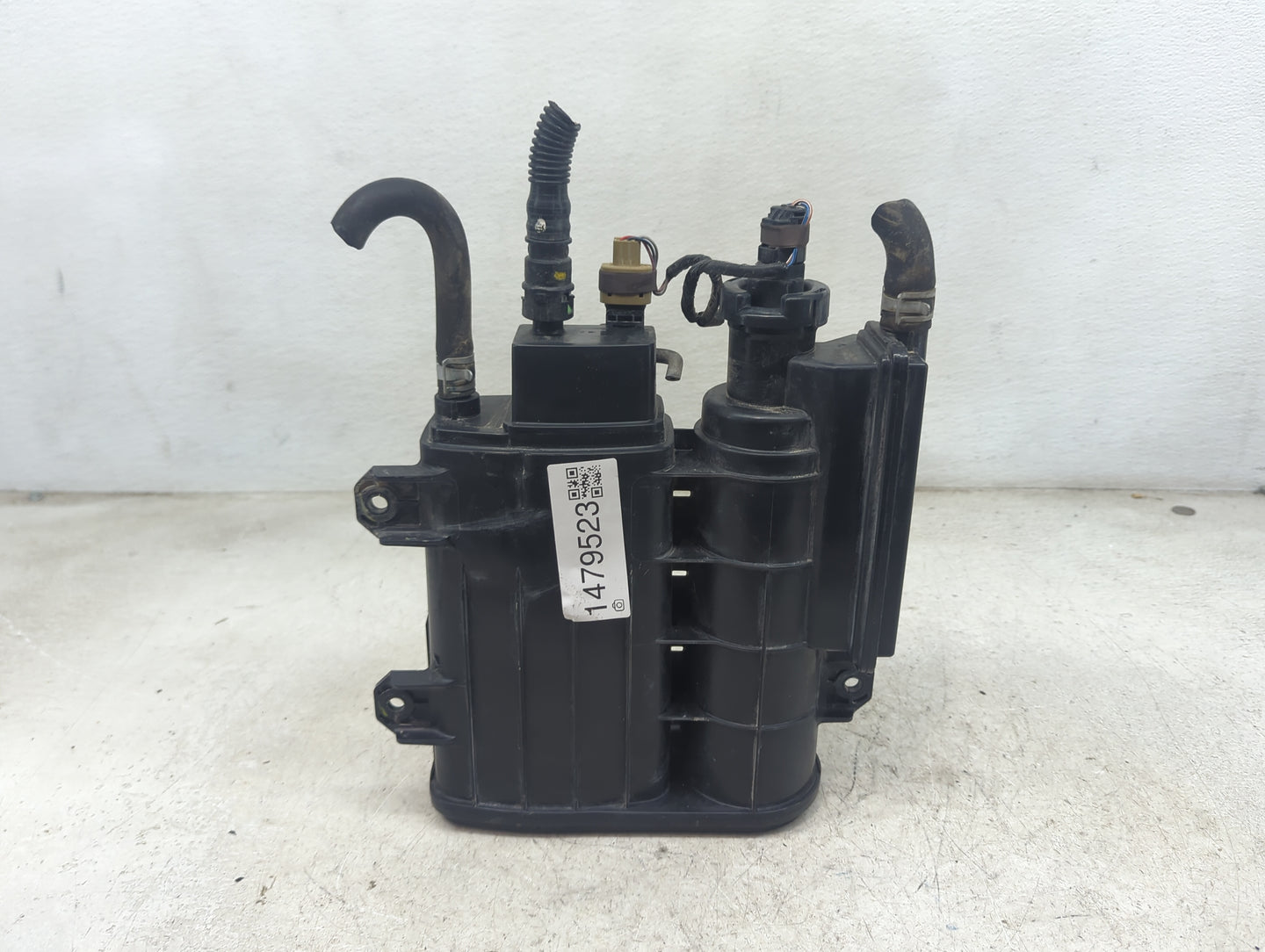 2014 Mazda Cx5 Fuel Vapor Charcoal Canister - Oemusedautoparts1.com