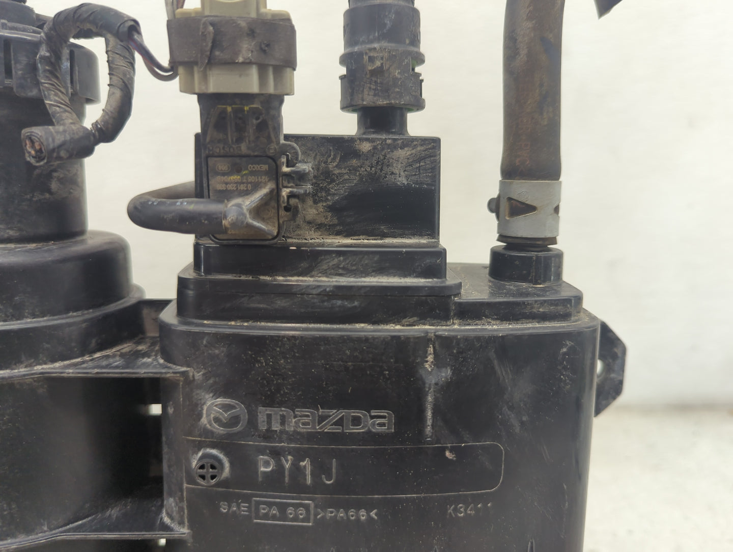 2014 Mazda Cx5 Fuel Vapor Charcoal Canister - Oemusedautoparts1.com