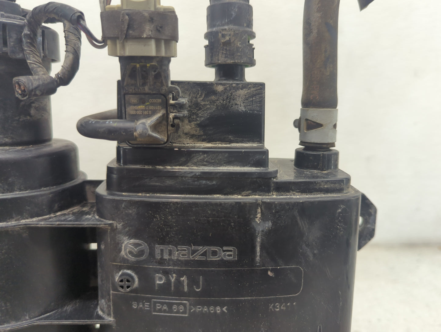 2014 Mazda Cx5 Fuel Vapor Charcoal Canister - Oemusedautoparts1.com