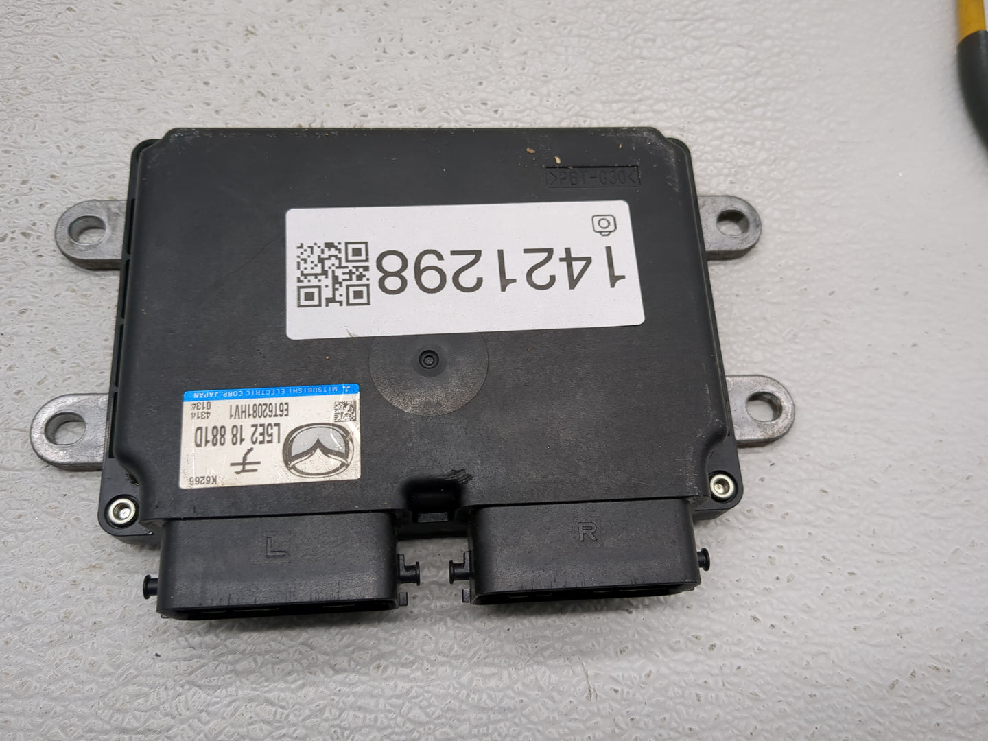 2014 Mazda Maz5 PCM Engine Control Computer ECU ECM PCU OEM P/N:L5E2 18 881D E6T62081HV1 Fits Fits 2012 2013 2015 2016 2017 