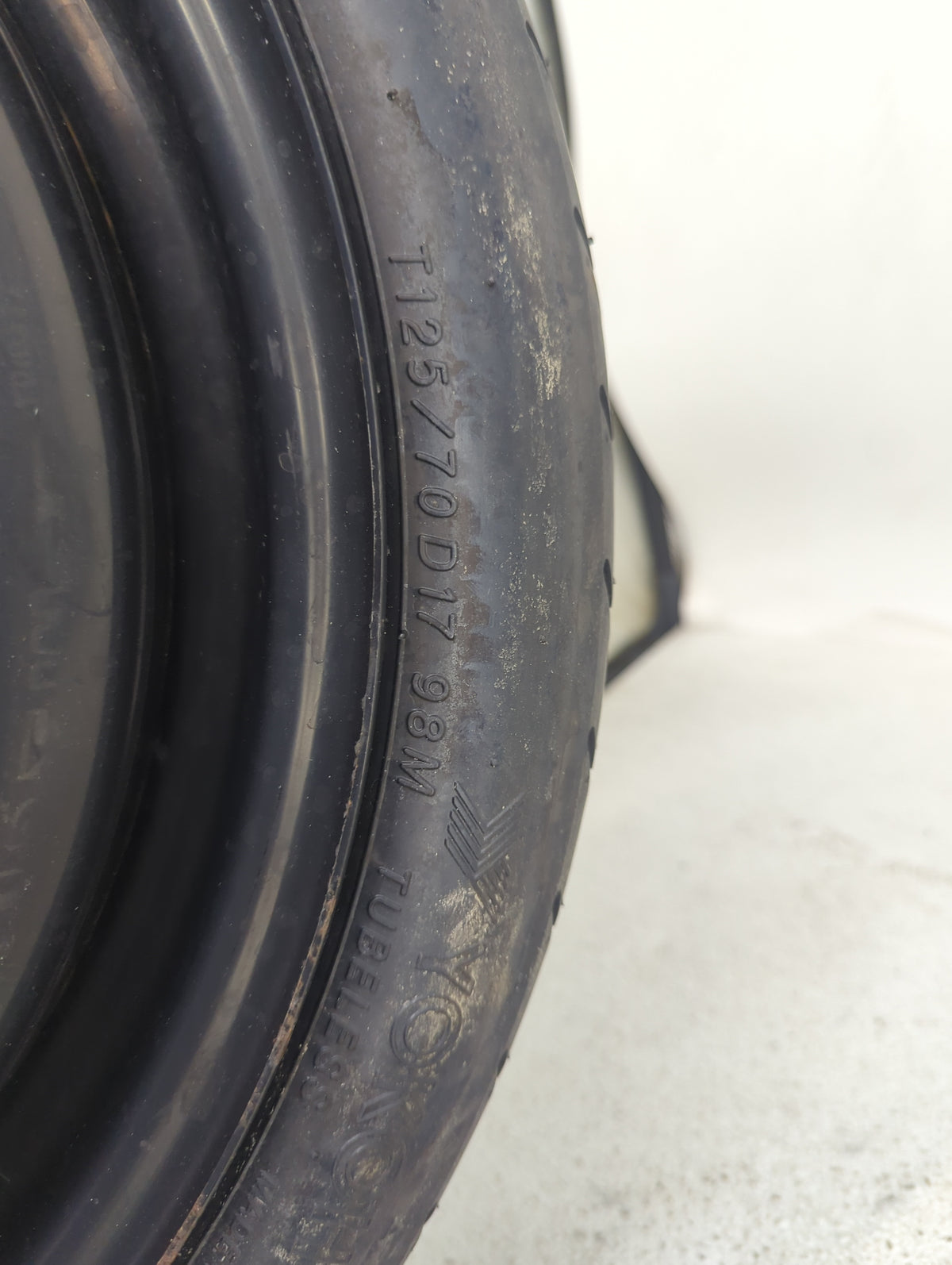 Mazda Mazda Spare Donut Tire Wheel Rim Oem - Oemusedautoparts1.com