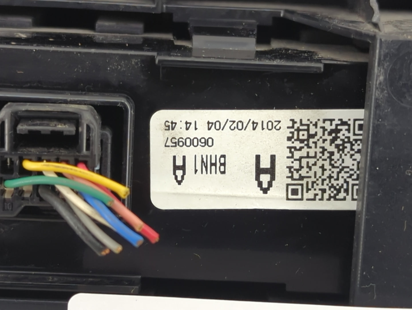2014 Mazda Mazda3 Climate Control Module Temperature AC/Heater Replacement P/N:BHN1 060957, 060090 Fits Fits 2015 2016 OEM U