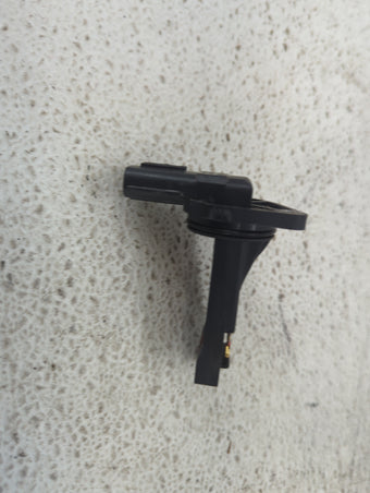 compare product Mazda Mazda3 Mass Air Flow Meter Maf 1487792