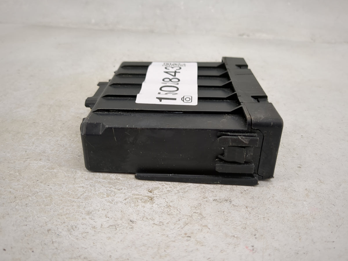 2014 Mazda Mazda3 Body Control Module Bcm - Oemusedautoparts1.com
