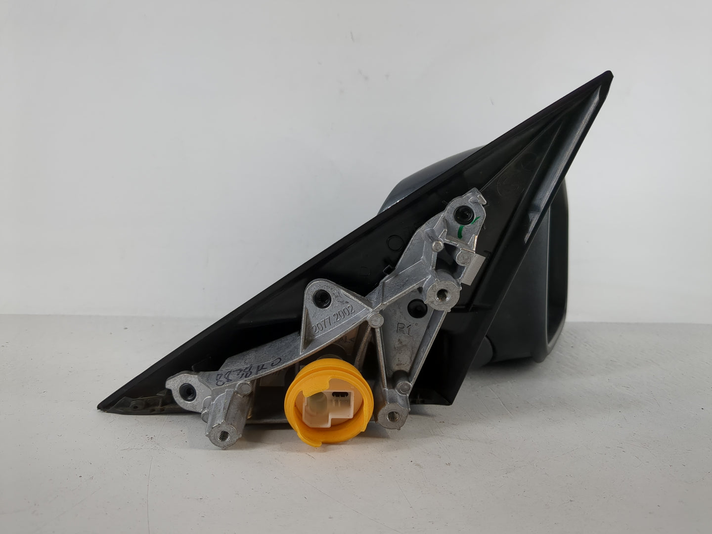 2014 Mercedes-Benz 320 Driver Side View Mirror - Left Door Mirror OEM Used - Oemusedautoparts1.com