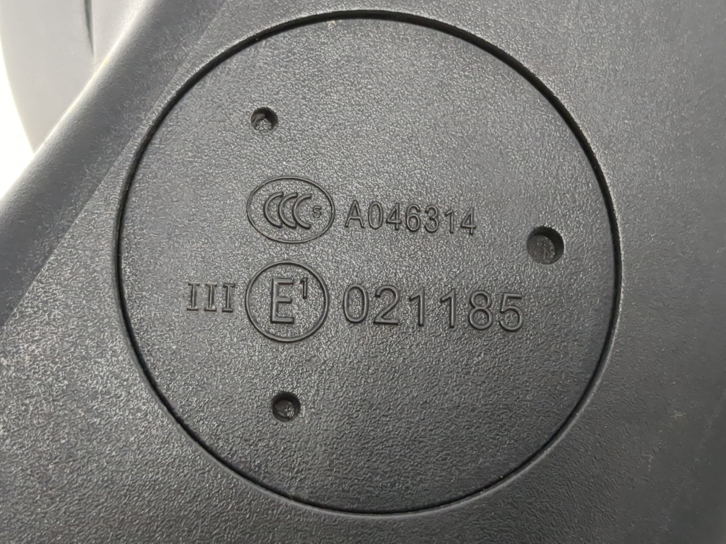 2014 Mercedes-Benz 320 Driver Side View Mirror - Left Door Mirror OEM Used - Oemusedautoparts1.com