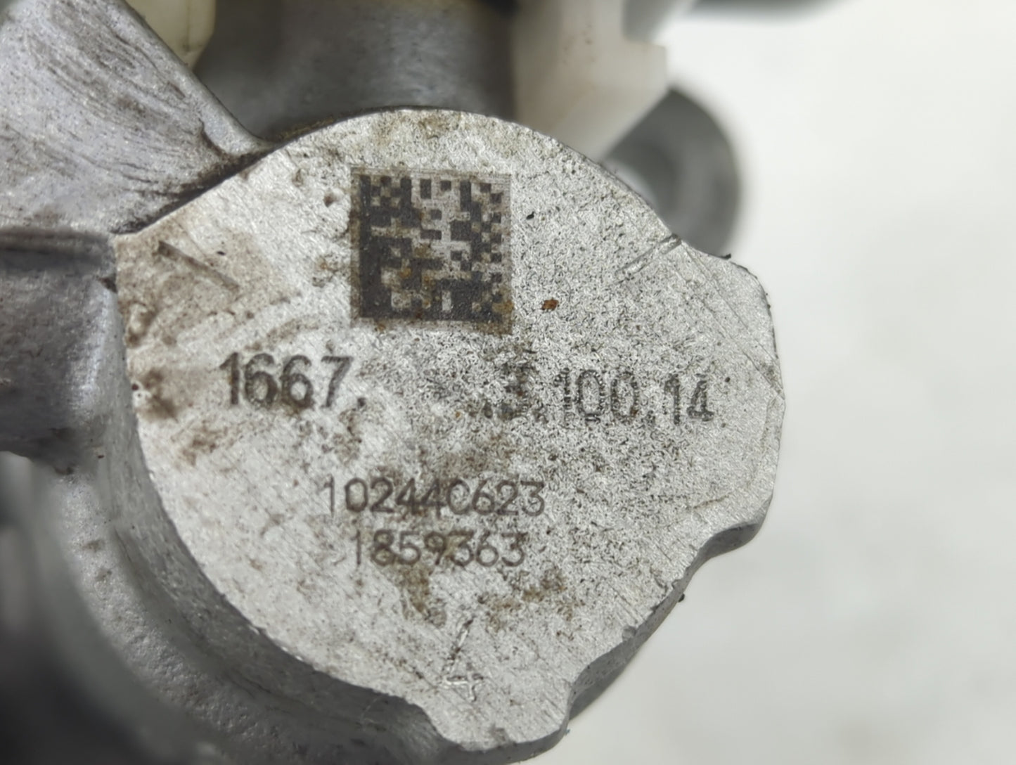 Mercedes-benz 320 Brake Master Cylinder - Oemusedautoparts1.com