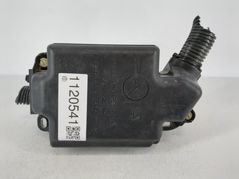 compare product 2014 Mercedes-Benz 500 K Fusebox Fuse Box Panel Relay Module P/N:51890355 Fits OEM Used Auto Parts